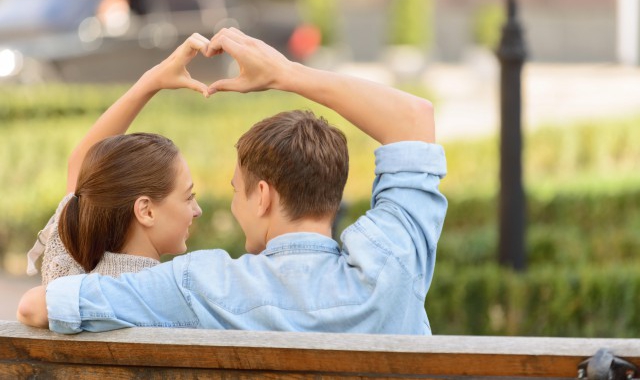 高盛:美国股市外机遇凸显!港股创 4 年新高!这些板块值得重点关注